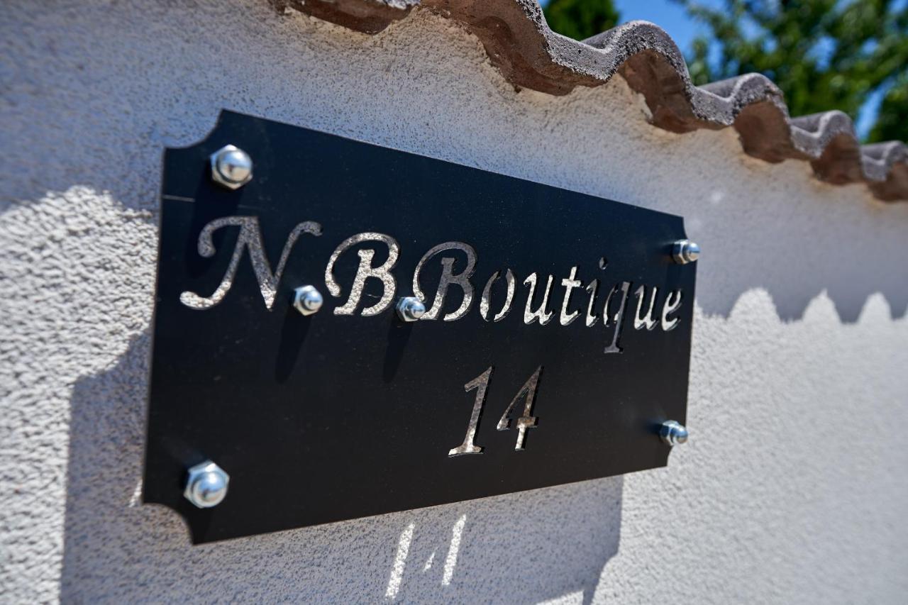 Nb Boutique Hotel ตูซลา ภายนอก รูปภาพ