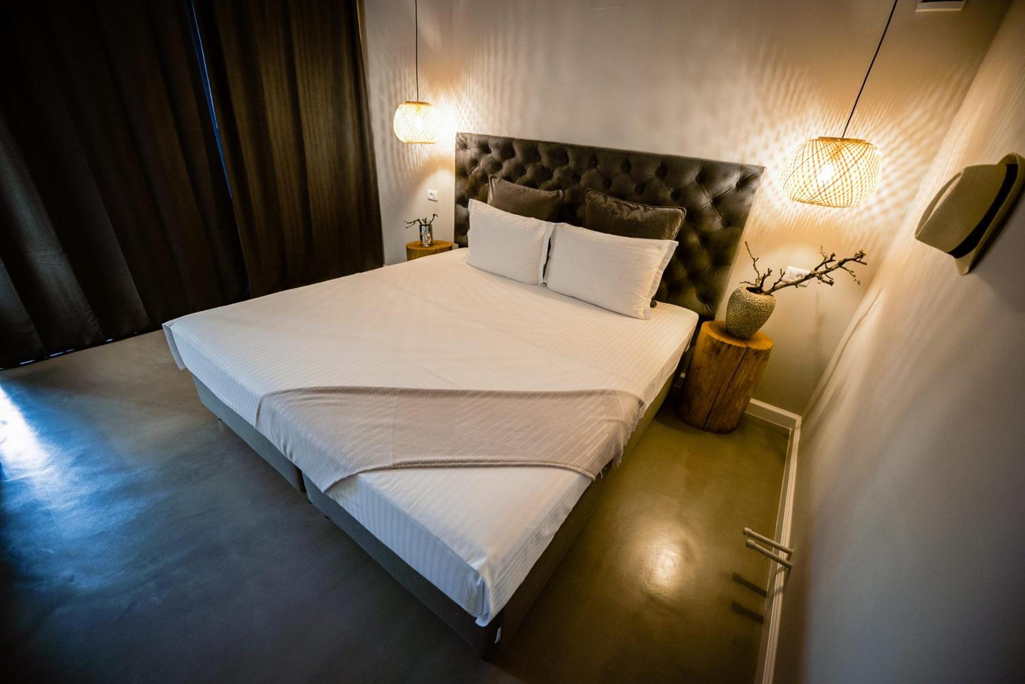 Nb Boutique Hotel ตูซลา ภายนอก รูปภาพ